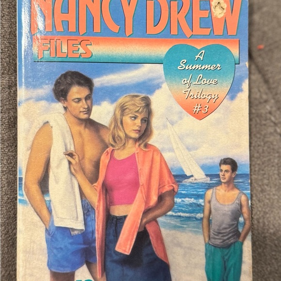 Nancy Drew Files Mystery Book Set - 9 books - Picture 10 of 10